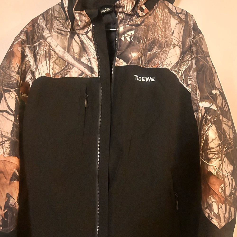 TideWe heated jacket with 10000mah power bank size large